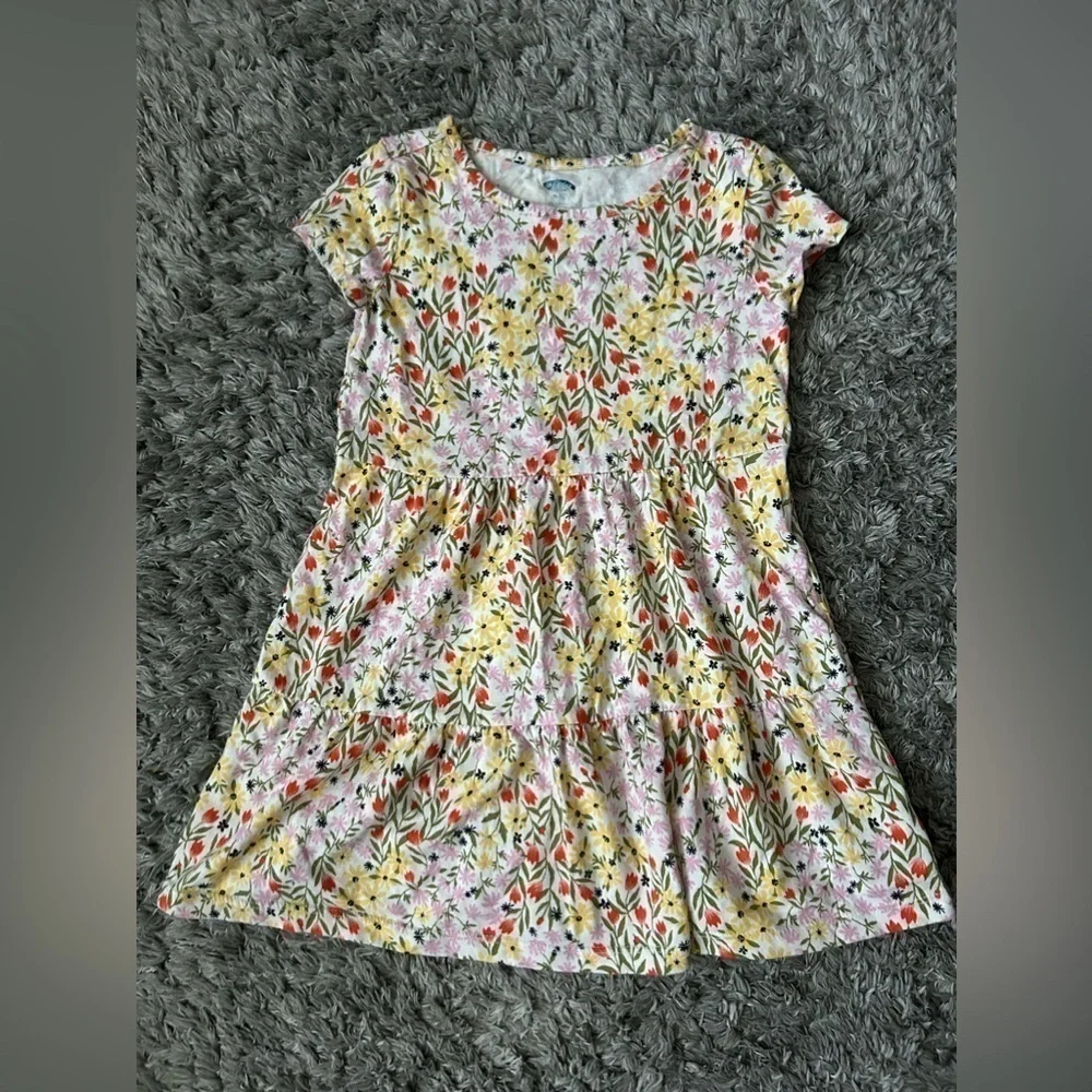 Old Navy Girls Flower Dress Size 5